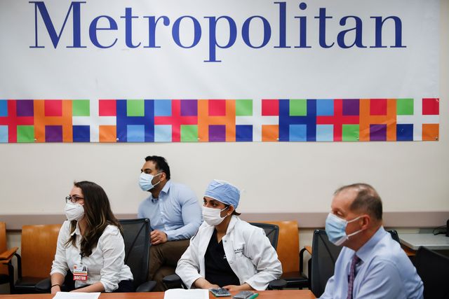 NYC Health + Hospitals closed a third of Manhattan’s testing sites this spring. No city-run mobile sites were availble in midtown by mid-April. And Metropolitan Hospital in East Harlem cut about 30% of its PCR testing hours.